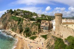 Der kleine Strand mit Cala es Codolar mit dem gleichnamigen Torre des Codolar.