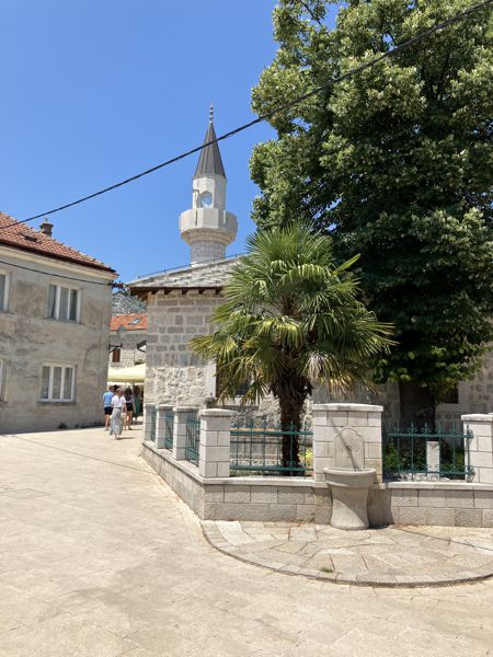 Die Sultan Ahmedova Džamija Moschee in der Altstadt. Die Sultan Ahmedova Džamija Moschee in der Altstadt.