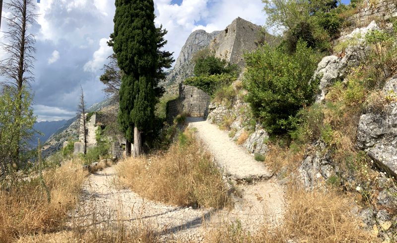 Das untere Ende der Festung San Giovanni. Das untere Ende der Festung San Giovanni.
