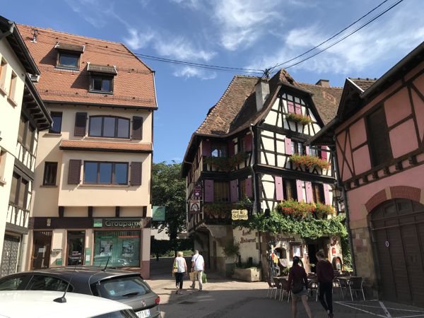 Fachwerkhäuser in der Altstadt von Obernai. Fachwerkhäuser in der Altstadt von Obernai.