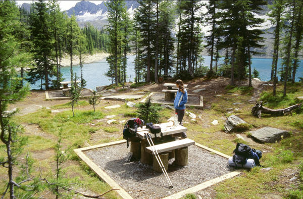 Campground Floe Lake* Campground Floe Lake*