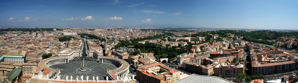 Ausblick vom Petersdom über den Piazza San Pietro Ausblick vom Petersdom über den Piazza San Pietro