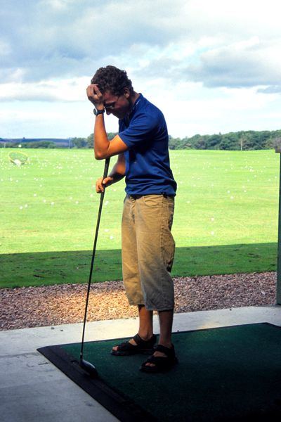 Und so müssen wir doch eingestehen, dass Golf gar nicht so einfach ist. Und so müssen wir doch eingestehen, dass Golf gar nicht so einfach ist.