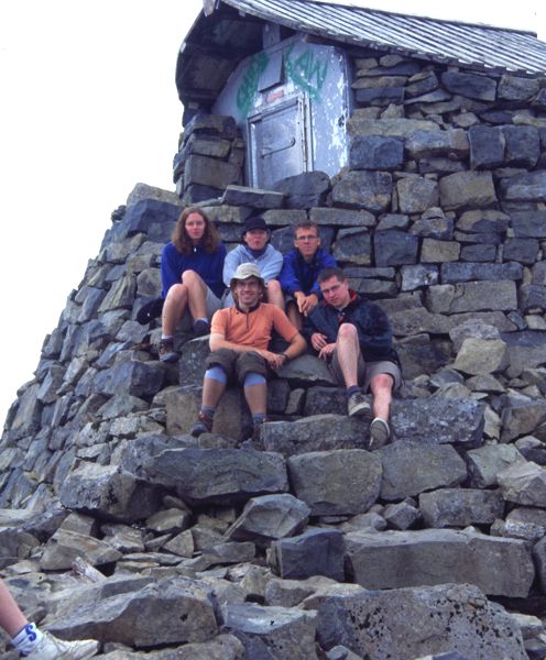 Gruppenbild auf dem Ben Nevis. Gruppenbild auf dem Ben Nevis.