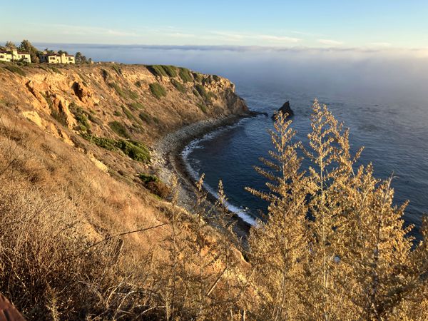 Endlich wieder Sonne am Point Vincent Lighthouse in Palos Verdes. Endlich wieder Sonne am Point Vincent Lighthouse in Palos Verdes.