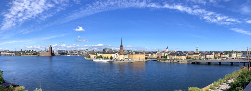 Der perfekten Blick auf das Stadshus und die Gamla Stan vom Skinnarviksberget. Der perfekten Blick auf das Stadshus und die Gamla Stan vom Skinnarviksberget.