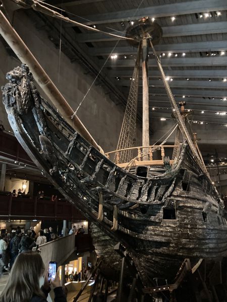 Die geborgene Vasa von vorn. Die geborgene Vasa von vorn.