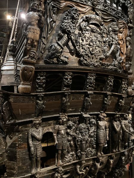 Das prächtig verzierte Heck der Vasa. Das prächtig verzierte Heck der Vasa.