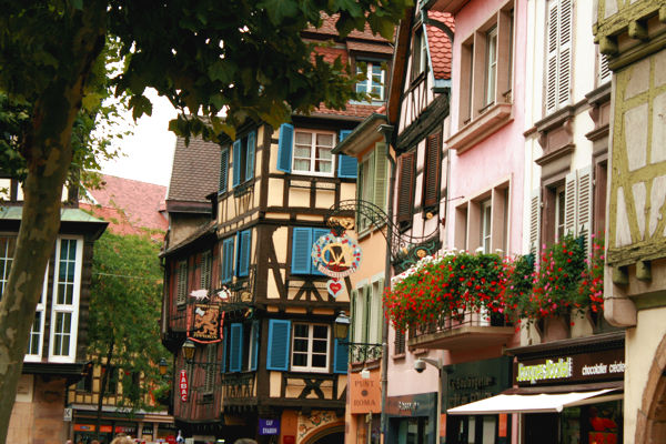 Die herrliche Altstadt mit Fachwerkhäusern in Colmar. Die herrliche Altstadt mit Fachwerkhäusern in Colmar.