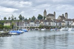 Rapperswil am Zürichsee mit Schloss und Riesenrad.