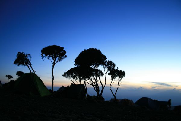"Blue hour" nach dem Abendessen. "Blue hour" nach dem Abendessen.